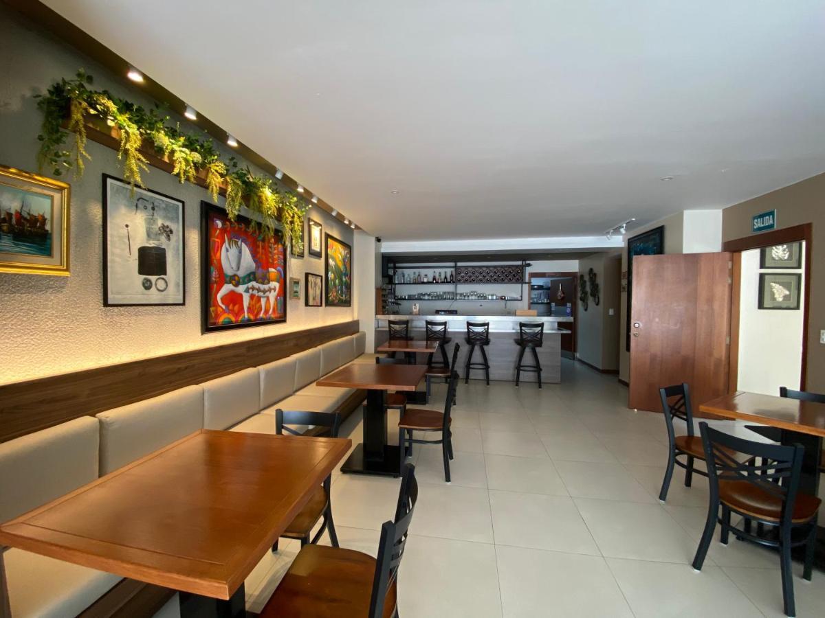 Hotel Carrion Loja Luaran gambar