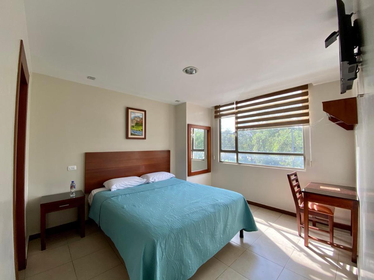 Hotel Carrion Loja Bilik gambar
